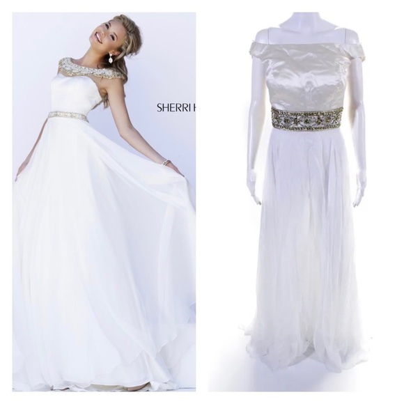 NEW SHERRI HILL White Crystal Beaded Off the Shoulder Open Back Gown Size 8 - Picture 1 of 9